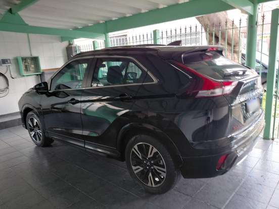 MITSUBISHI-ECLIPSE CROSS-2024