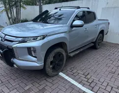 MITSUBISHI L200 TRITON 2.4 16V TURBO DIESEL GLS CD 4X4 AUTOMÁTICO MITSUBISHI L200 TRITON 2.4 16V TURBO DIESEL GLS CD 4X4 AUTOMÁTICO