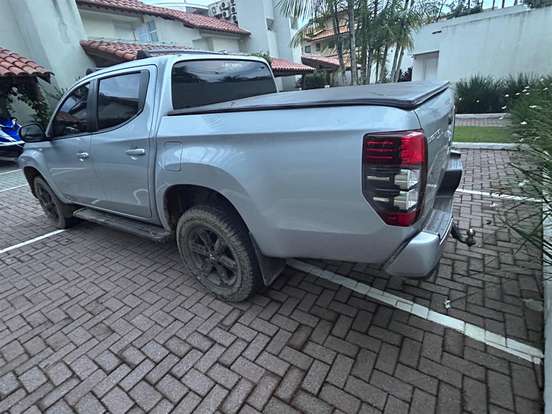 MITSUBISHI-L200 TRITON-2023