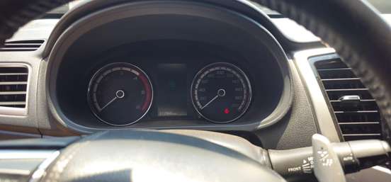 MITSUBISHI-L200 TRITON-2023