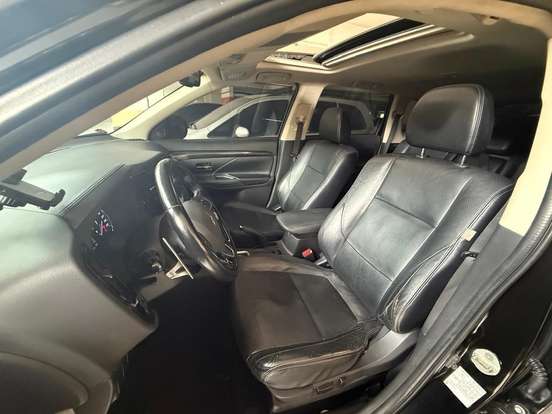 MITSUBISHI-OUTLANDER-2.0 16V GASOLINA 4P AUTOMÁTICO MITSUBISHI-OUTLANDER-2015