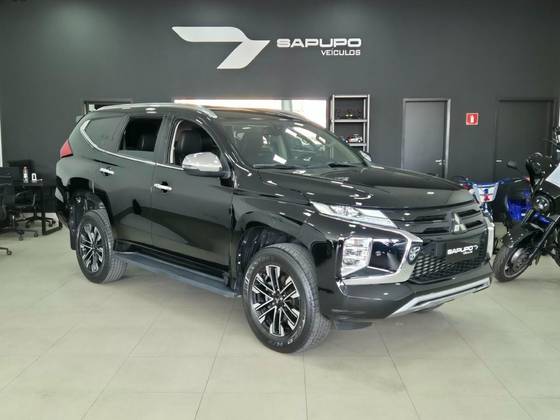 MITSUBISHI PAJERO SPORT 2.4 16V MIVEC TURBO DIESEL HPE AWD AUTOMÁTICO