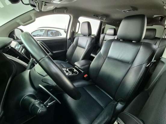 MITSUBISHI-PAJERO SPORT-2024