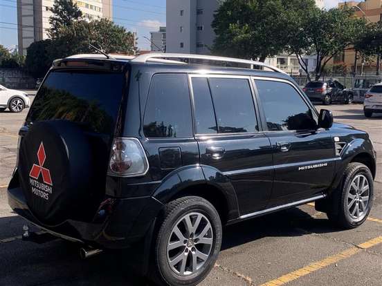 MITSUBISHI-PAJERO TR4-2.0 4X2 16V 140CV FLEX 4P MANUAL MITSUBISHI-PAJERO TR4-2012