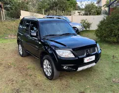 MITSUBISHI PAJERO TR4 2.0 4X4 16V 140CV FLEX 4P AUTOMÁTICO MITSUBISHI PAJERO TR4 2.0 4X4 16V 140CV FLEX 4P AUTOMÁTICO