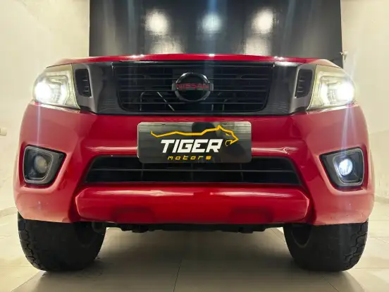 NISSAN-FRONTIER-2.3 16V TURBO DIESEL LE CD 4X4 AUTOMÁTICO NISSAN-FRONTIER-2017