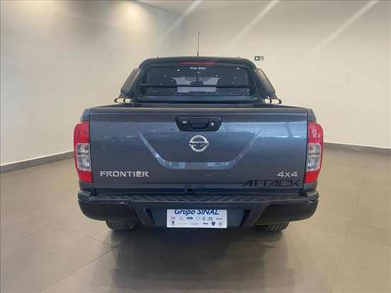 NISSAN-FRONTIER-2021