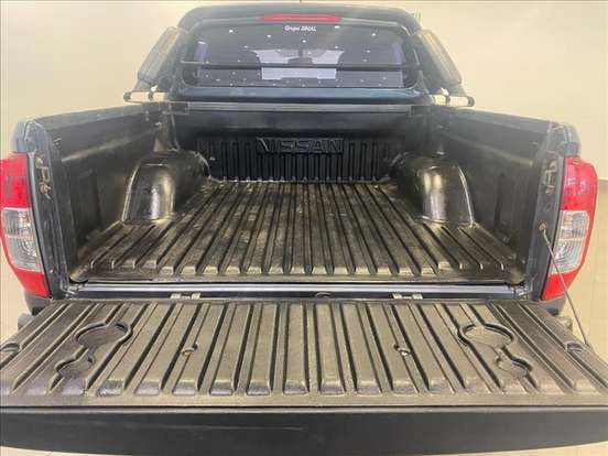 NISSAN-FRONTIER-2021