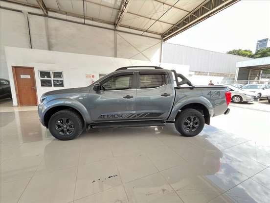 NISSAN-FRONTIER-2020