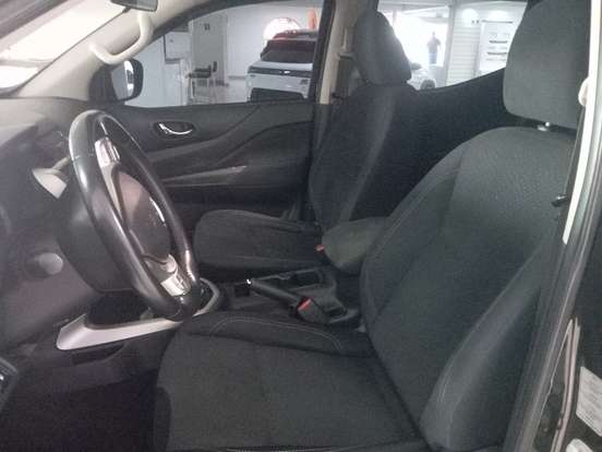 NISSAN-FRONTIER-2021