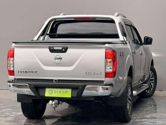 NISSAN-FRONTIER-2021