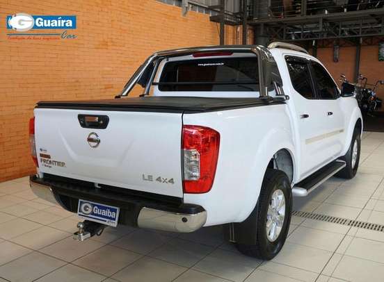 NISSAN-FRONTIER-2.3 16V TURBO DIESEL LE CD 4X4 AUTOMÁTICO NISSAN-FRONTIER-2017