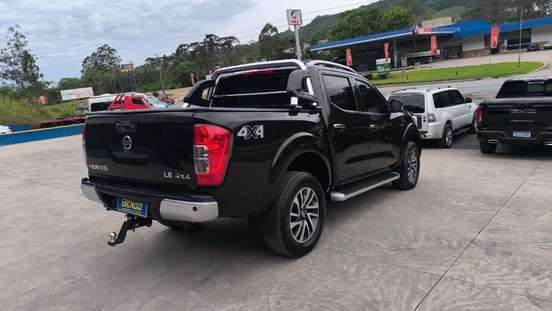 NISSAN-FRONTIER-2021