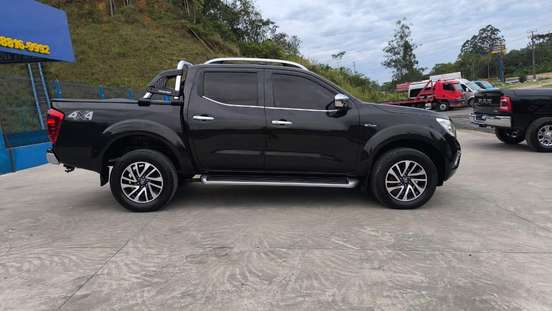NISSAN-FRONTIER-2.3 16V TURBO DIESEL LE CD 4X4 AUTOMÁTICO NISSAN-FRONTIER-2021