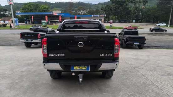 NISSAN-FRONTIER-2.3 16V TURBO DIESEL LE CD 4X4 AUTOMÁTICO NISSAN-FRONTIER-2021