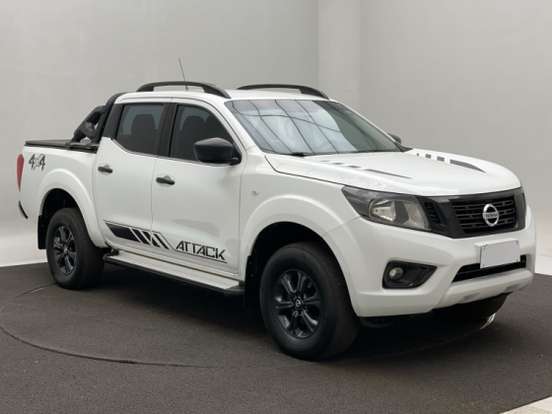 NISSAN-FRONTIER-2021