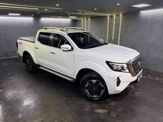 NISSAN FRONTIER 2.3 16V TURBO DIESEL PLATINUM CD 4X4 AUTOMÁTICO