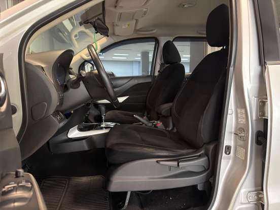 NISSAN-FRONTIER-2017