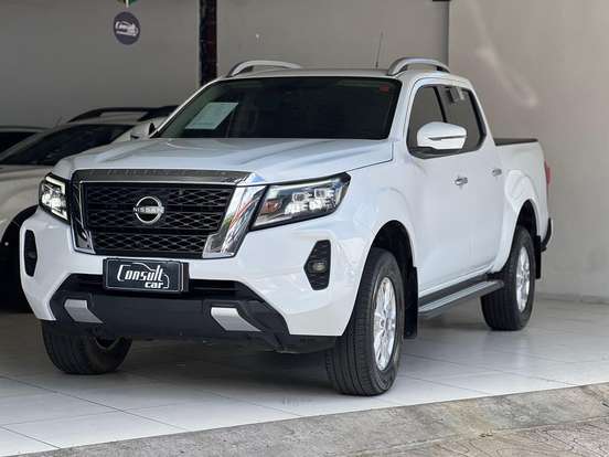 NISSAN-FRONTIER-2024