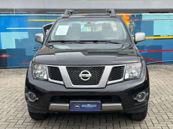 NISSAN-FRONTIER-2015