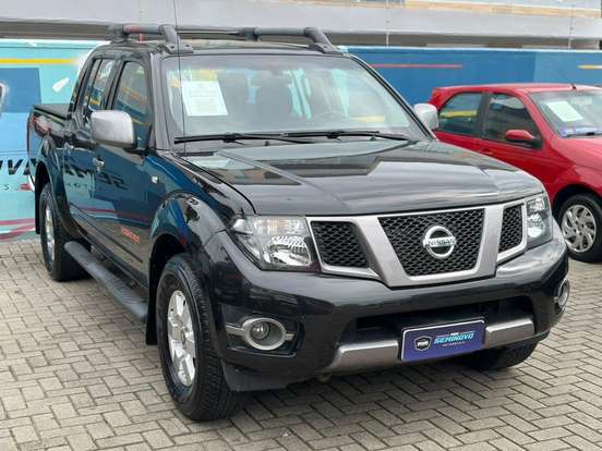 NISSAN-FRONTIER-2015
