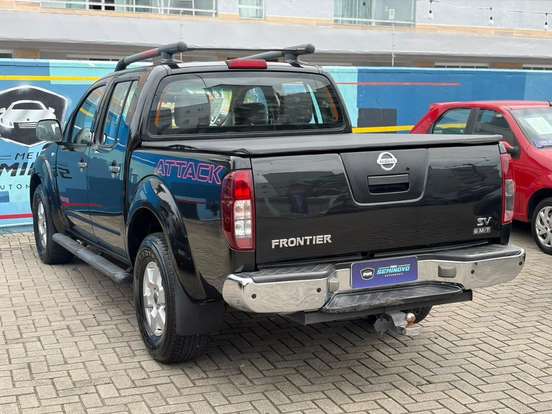 NISSAN-FRONTIER-2015