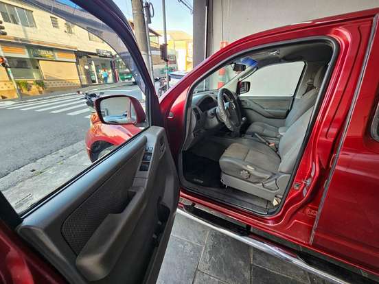 NISSAN-FRONTIER-2008