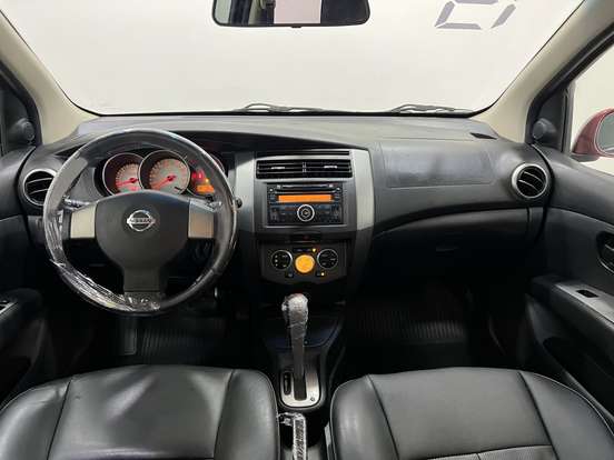 NISSAN-GRAND LIVINA-1.8 SL 16V FLEX 4P AUTOMÁTICO NISSAN-GRAND LIVINA-2013