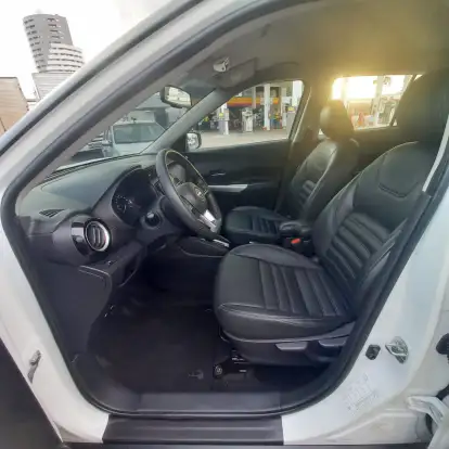 NISSAN-KICKS-2023
