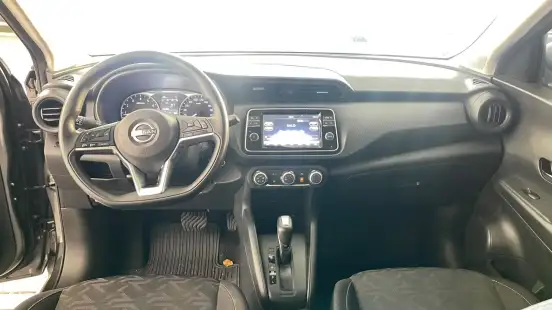 NISSAN-KICKS-2023