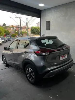 NISSAN-KICKS-2022