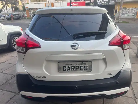 NISSAN-KICKS-2016
