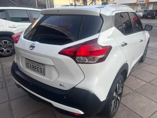 NISSAN-KICKS-2016