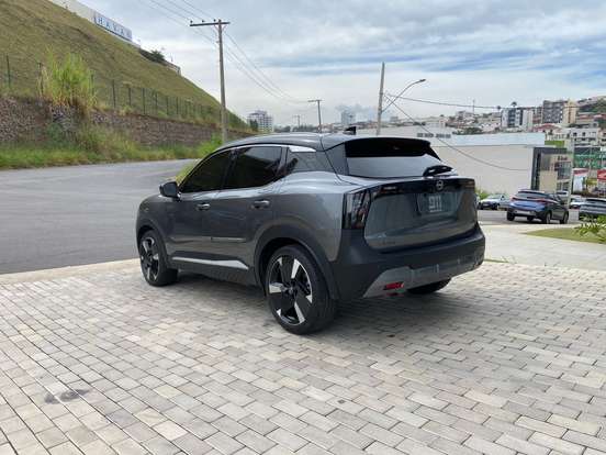 NISSAN-KICKS-2025