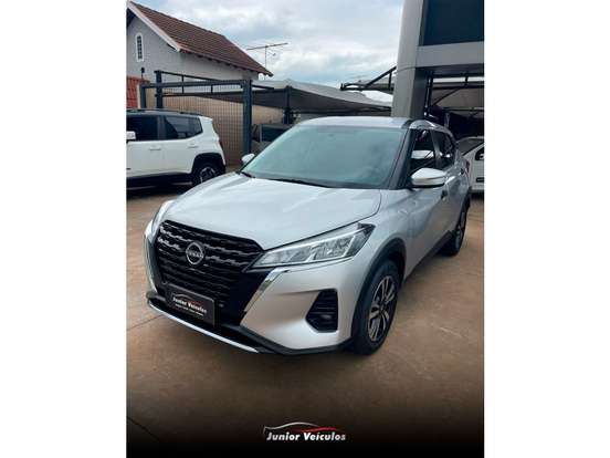 NISSAN-KICKS-2023