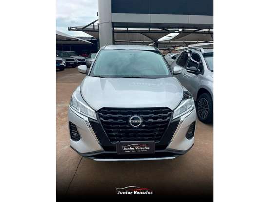 NISSAN-KICKS-2023