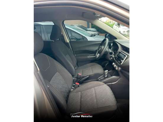 NISSAN-KICKS-2023