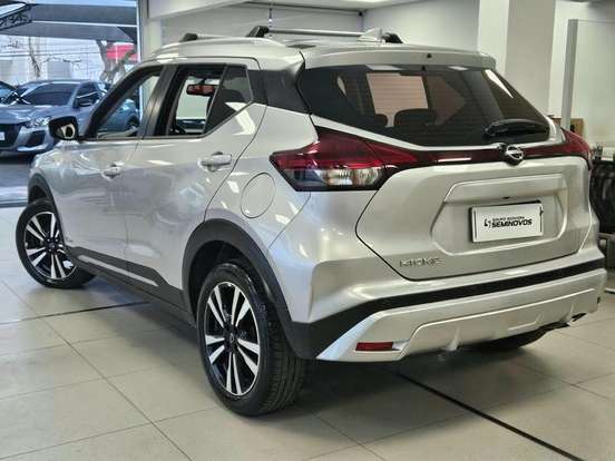 NISSAN-KICKS-2024