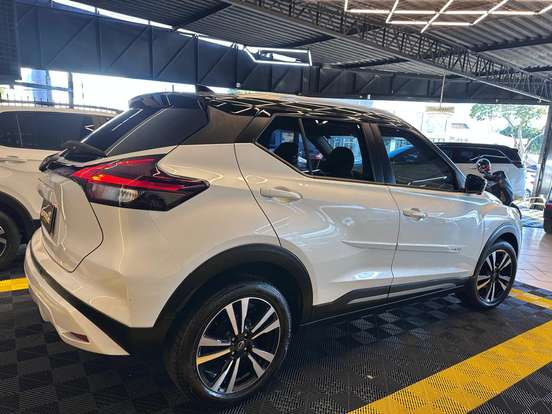 NISSAN-KICKS-1.6 16V FLEXSTART EXCLUSIVE XTRONIC NISSAN-KICKS-2023