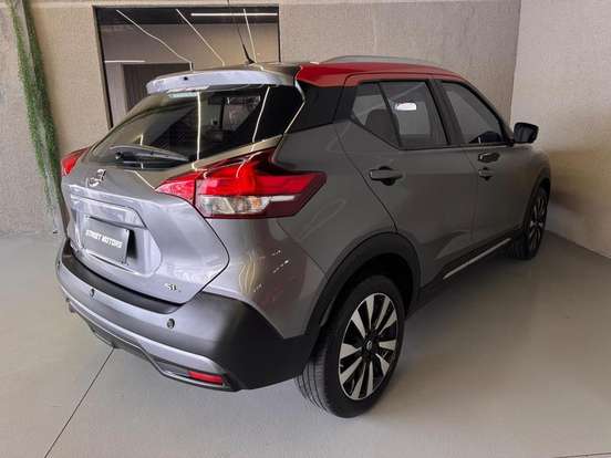 NISSAN-KICKS-2016