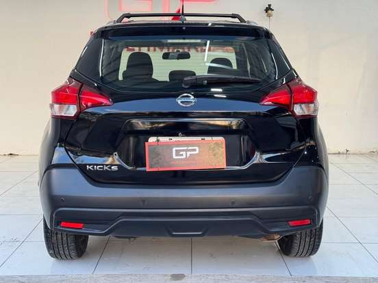 NISSAN-KICKS-2017