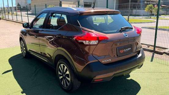 NISSAN-KICKS-2018