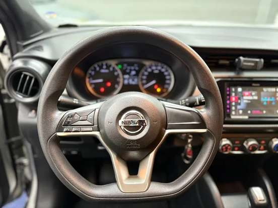 NISSAN-KICKS-2017