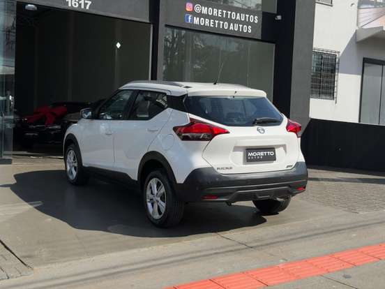 NISSAN-KICKS-2017