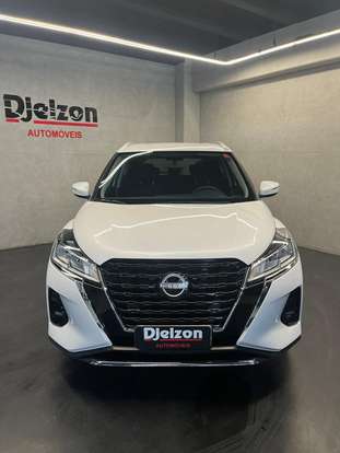 NISSAN-KICKS-2023