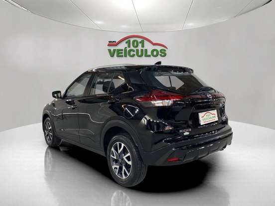 NISSAN-KICKS-2024