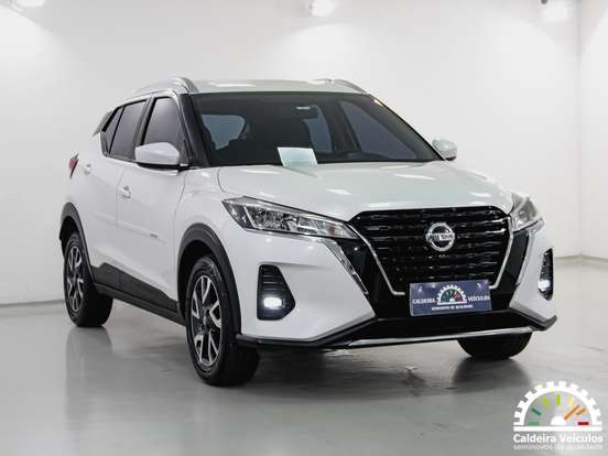 NISSAN-KICKS-2022