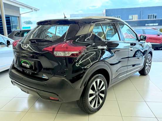 NISSAN-KICKS-2017