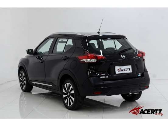 NISSAN-KICKS-2018