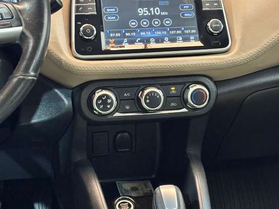 NISSAN-KICKS-1.6 16V FLEXSTART SV 4P XTRONIC NISSAN-KICKS-2020
